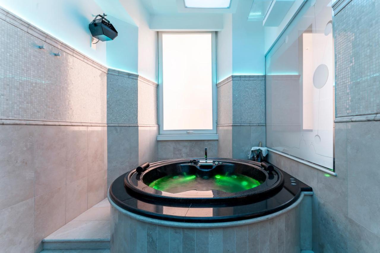Trecento Hotel 3*